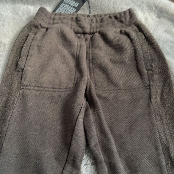 NWT CHASER boys grey distressed, joggers/sweatpants size 6 - Picture 3 of 9